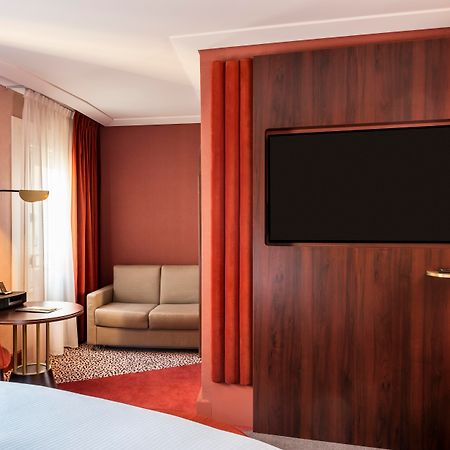 Nest Hotel Paris La Defense - Mgallery Collection Пюто Экстерьер фото A room at the hotel